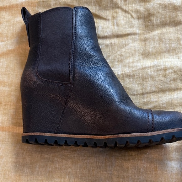 Ugg waterproof pax bootie - Picture 12 of 17